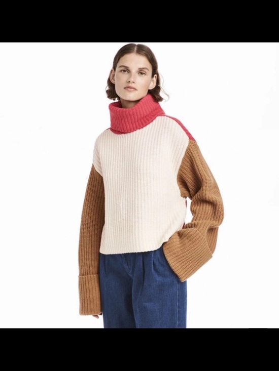 H&M Sweaters - H&M Colorblock Funnel Neck Sweater in Cream, Brown & Pink